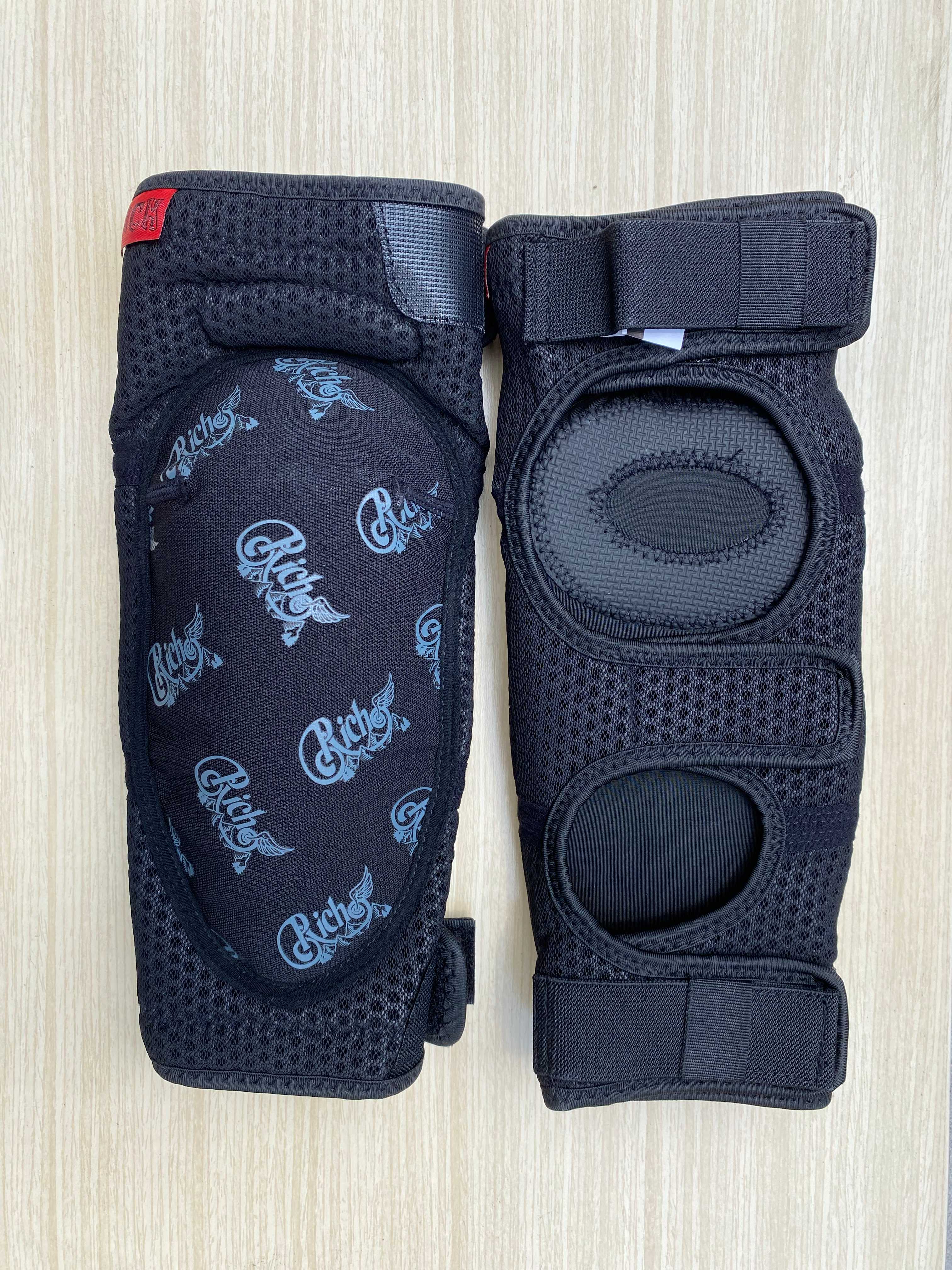 ソフトプロテクター（肘パッド＋膝パッド）