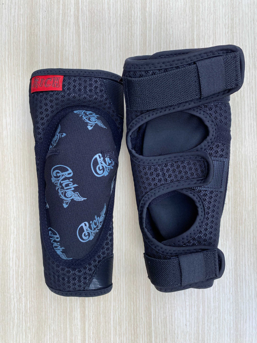 ソフトプロテクター（肘パッド＋膝パッド）